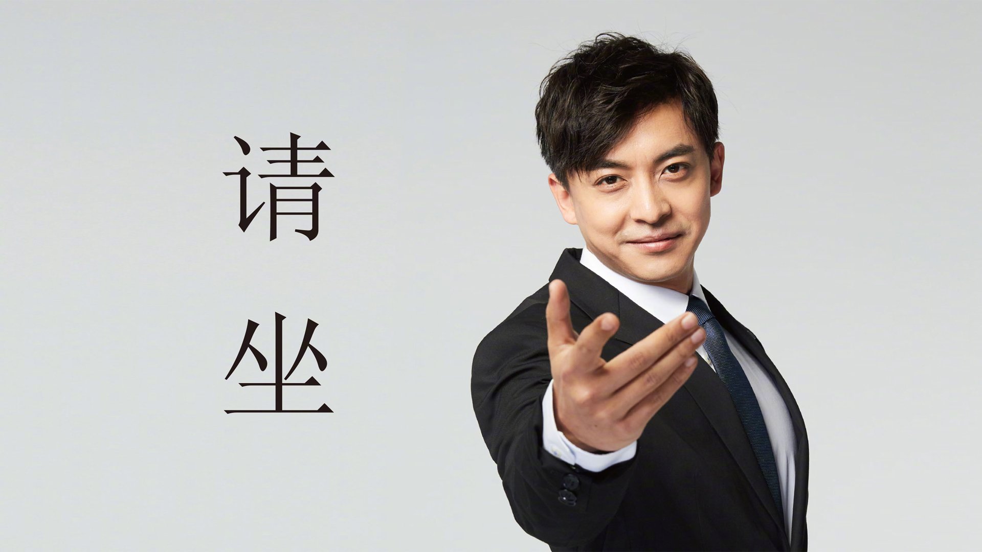 德甲：裁判判罚争议引发球迷热议，西甲裁判